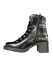 Violet Boot